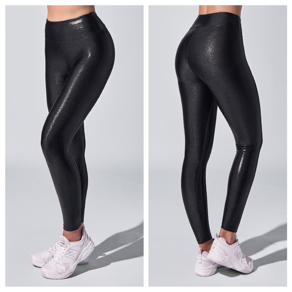 Heroine Sport Pants - Heroine Sport Marvel Leggings Onyx Iridescent Black Metallic Size Medium